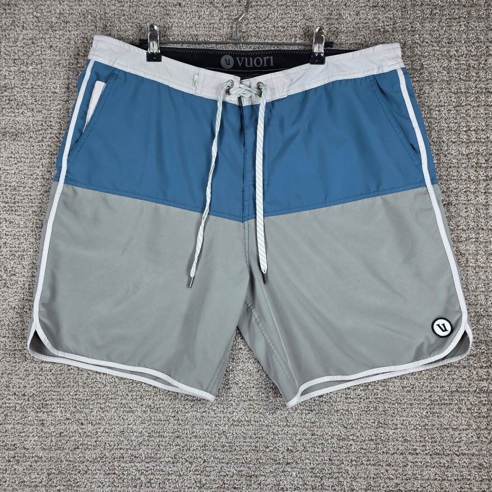 Vuori Cruise Board Shorts Mens 38 Blue Gray Colorblock‎ Swim Trunks V314